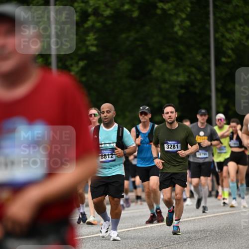 29.06.2025 - hella hamburg halbmarathon Dr. Thomas Lammeyer http://msf.ph/oto/8263001 29.06.2025 10:35:21 Kennedybrücke 1097, 1547, 1979, 2414, 2754, 2755, 2914, 3281, 3424, 3443, 4561, 4817, 5437, 5943, 6057, 6078, 6195, 6546, 6616, 6640, 6725, 6787, 7120, 7604, 7772, 8050, 8812, 8941, 9183, 10148, 10586 meine-sportfotos.de