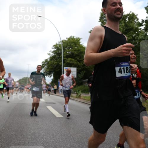 29.06.2025 - hella hamburg halbmarathon Yannick Fuchs http://msf.ph/oto/8263174 29.06.2025 10:48:42 20KM 1125, 1327, 1410, 1496, 1506, 1628, 2119, 2474, 2561, 2771, 2884, 2955, 3041, 3177, 3652, 3791, 3794, 3861, 3945, 4029, 4189, 4231, 4938, 5319, 6082, 6084, 6433, 6443, 6587, 6723, 8449, 8487, 8514, 8698, 8772, 8973, 9012, 9060, 9227, 10191, 10192, 10263, 10368, 10376, 11184, 11333, 11499, 11747, 11797, 11799, 11976, 12186, 12489, 12526, 12961, 13297, 13988, 14036, 14175, 14592, 14638, 14660, 14948, 15389, 15408, 15524, 15879, 16047, 17842, 18380 meine-sportfotos.de