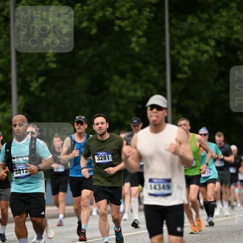 29.06.2025 - hella hamburg halbmarathon Dr. Thomas Lammeyer http://msf.ph/oto/8263182 29.06.2025 10:35:22 Kennedybrücke 1097, 1547, 1979, 2414, 2754, 2755, 2914, 3281, 3424, 3443, 4817, 5437, 5943, 6057, 6078, 6195, 6546, 6616, 6640, 6787, 7120, 7604, 7772, 8050, 8812, 8941, 9183, 10148, 10240, 10586, 11178 meine-sportfotos.de