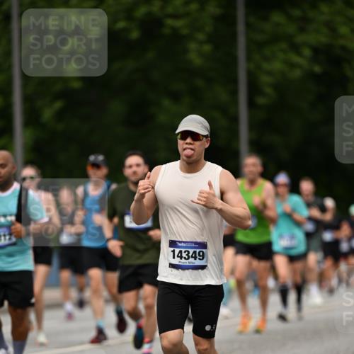 29.06.2025 - hella hamburg halbmarathon Dr. Thomas Lammeyer http://msf.ph/oto/8263223 29.06.2025 10:35:22 Kennedybrücke 1097, 1547, 1979, 2414, 2754, 2755, 2914, 3281, 3424, 3443, 4817, 5437, 5943, 6057, 6078, 6195, 6546, 6616, 6640, 6787, 7120, 7604, 7772, 8050, 8812, 8941, 9183, 10148, 10240, 10586, 11178 meine-sportfotos.de