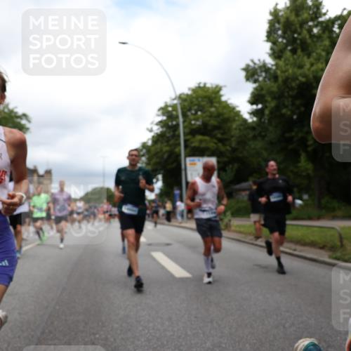 29.06.2025 - hella hamburg halbmarathon Yannick Fuchs http://msf.ph/oto/8263262 29.06.2025 10:48:42 20KM 1125, 1327, 1410, 1496, 1506, 1628, 2119, 2474, 2561, 2771, 2884, 2955, 3041, 3177, 3652, 3791, 3794, 3861, 3945, 4029, 4189, 4231, 4938, 5319, 6082, 6084, 6433, 6443, 6587, 6723, 8449, 8487, 8514, 8698, 8772, 8973, 9012, 9060, 9227, 10191, 10192, 10263, 10368, 10376, 11184, 11333, 11499, 11747, 11797, 11799, 11976, 12186, 12489, 12526, 12961, 13297, 13988, 14036, 14175, 14592, 14638, 14660, 14948, 15389, 15408, 15524, 15879, 16047, 17842, 18380 meine-sportfotos.de