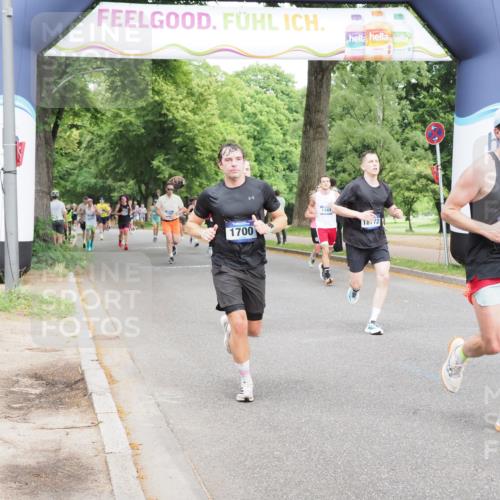 29.06.2025 - hella hamburg halbmarathon MichiJ http://msf.ph/oto/8263333 29.06.2025 10:30:11 Zwischen KM18-KM19 1441, 1570, 1700, 4823, 6550, 6721, 7035, 7116, 7432, 9547, 11417, 15247, 15521, 15623, 18004, 18772 meine-sportfotos.de