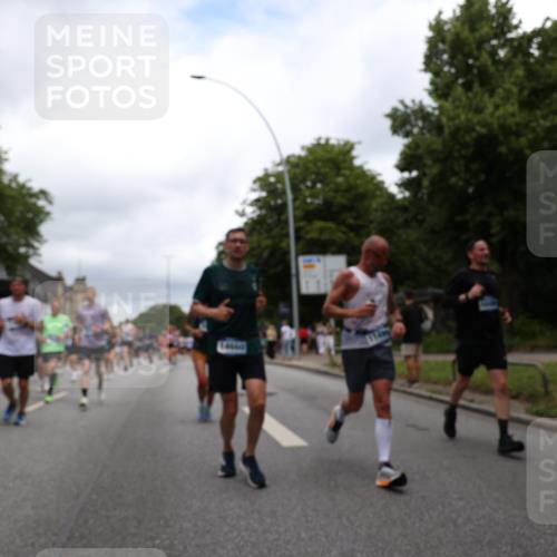 29.06.2025 - hella hamburg halbmarathon Yannick Fuchs http://msf.ph/oto/8263336 29.06.2025 10:48:43 20KM 1125, 1327, 1496, 1506, 1628, 2119, 2474, 2561, 2771, 2884, 2955, 3041, 3177, 3652, 3791, 3794, 3861, 3945, 4029, 4189, 4231, 4903, 4938, 5319, 6082, 6084, 6433, 6443, 6587, 6723, 8449, 8487, 8514, 8698, 8772, 8973, 9060, 9227, 10191, 10192, 10263, 10368, 10376, 11184, 11333, 11499, 11747, 11797, 11799, 11976, 12186, 12489, 12526, 12961, 13297, 13988, 14036, 14175, 14592, 14638, 14660, 14834, 14948, 15389, 15408, 15524, 15879, 16047, 17842, 18380 meine-sportfotos.de