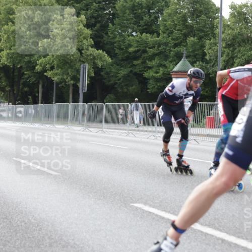 29.06.2025 - hella hamburg halbmarathon Jannik Wohlers http://msf.ph/oto/8263366 29.06.2025 08:50:01 Lombardsbrücke  meine-sportfotos.de