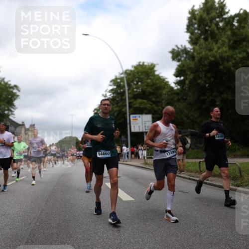 29.06.2025 - hella hamburg halbmarathon Yannick Fuchs http://msf.ph/oto/8263380 29.06.2025 10:48:43 20KM 1125, 1327, 1496, 1506, 1628, 2119, 2474, 2561, 2771, 2884, 2955, 3041, 3177, 3652, 3791, 3794, 3861, 3945, 4029, 4189, 4231, 4903, 4938, 5319, 6082, 6084, 6433, 6443, 6587, 6723, 8449, 8487, 8514, 8698, 8772, 8973, 9060, 9227, 10191, 10192, 10263, 10368, 10376, 11184, 11333, 11499, 11747, 11797, 11799, 11976, 12186, 12489, 12526, 12961, 13297, 13988, 14036, 14175, 14592, 14638, 14660, 14834, 14948, 15389, 15408, 15524, 15879, 16047, 17842, 18380 meine-sportfotos.de
