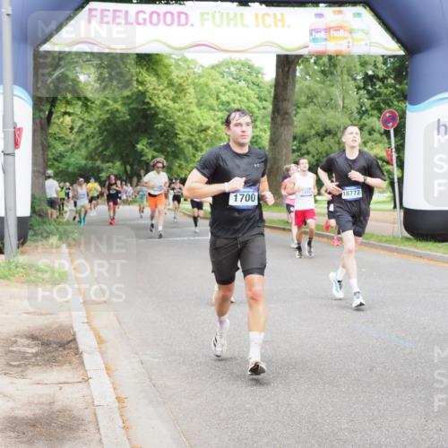 29.06.2025 - hella hamburg halbmarathon MichiJ http://msf.ph/oto/8263398 29.06.2025 10:30:11 Zwischen KM18-KM19 1441, 1570, 1700, 4823, 6550, 6721, 7035, 7116, 7432, 9547, 11417, 15247, 15521, 15623, 18004, 18772 meine-sportfotos.de
