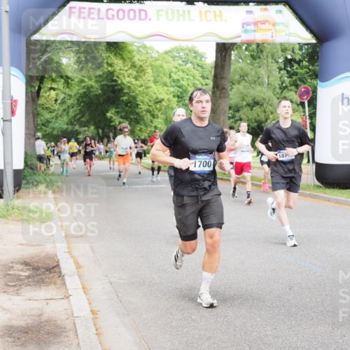29.06.2025 - hella hamburg halbmarathon MichiJ http://msf.ph/oto/8263432 29.06.2025 10:30:11 Zwischen KM18-KM19 1441, 1570, 1700, 4823, 6550, 6721, 7035, 7116, 7432, 9547, 11417, 15247, 15521, 15623, 18004, 18772 meine-sportfotos.de