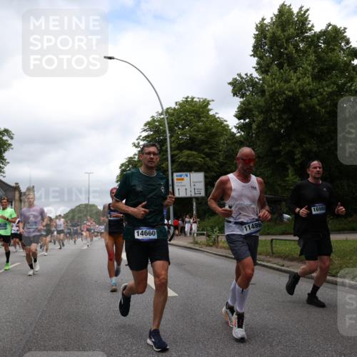 29.06.2025 - hella hamburg halbmarathon Yannick Fuchs http://msf.ph/oto/8263463 29.06.2025 10:48:43 20KM 1125, 1327, 1496, 1506, 1628, 2119, 2474, 2561, 2771, 2884, 2955, 3041, 3177, 3652, 3791, 3794, 3861, 3945, 4029, 4189, 4231, 4903, 4938, 5319, 6082, 6084, 6433, 6443, 6587, 6723, 8449, 8487, 8514, 8698, 8772, 8973, 9060, 9227, 10191, 10192, 10263, 10368, 10376, 11184, 11333, 11499, 11747, 11797, 11799, 11976, 12186, 12489, 12526, 12961, 13297, 13988, 14036, 14175, 14592, 14638, 14660, 14834, 14948, 15389, 15408, 15524, 15879, 16047, 17842, 18380 meine-sportfotos.de