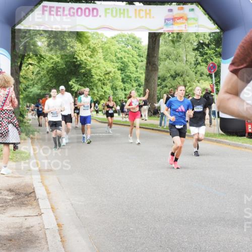 29.06.2025 - hella hamburg halbmarathon MichiJ http://msf.ph/oto/8263495 29.06.2025 10:54:13 Zwischen KM18-KM19 2628, 4293, 5605, 8398, 8999, 9007, 10196, 10834, 15834, 15922, 15993, 17787 meine-sportfotos.de