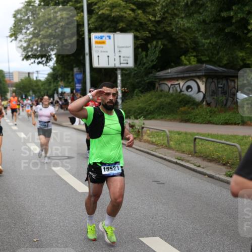 29.06.2025 - hella hamburg halbmarathon Yannick Fuchs http://msf.ph/oto/8263524 29.06.2025 10:36:32 20KM 1169, 1209, 1256, 1441, 1512, 1763, 1903, 1962, 2675, 3523, 5682, 5690, 5987, 6593, 6639, 7092, 7105, 7116, 7363, 8694, 9365, 10415, 11417, 12098, 12588, 13196, 13483, 13709, 14275, 14346, 15521, 15623, 15654, 15846, 15935, 16281, 17159, 17182, 17637, 17926, 18772, 19046 meine-sportfotos.de