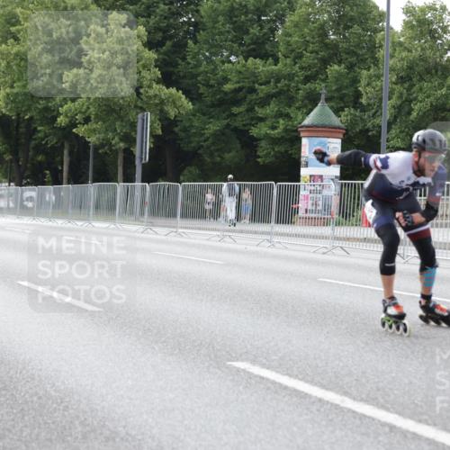 29.06.2025 - hella hamburg halbmarathon Jannik Wohlers http://msf.ph/oto/8263529 29.06.2025 08:50:02 Lombardsbrücke  meine-sportfotos.de