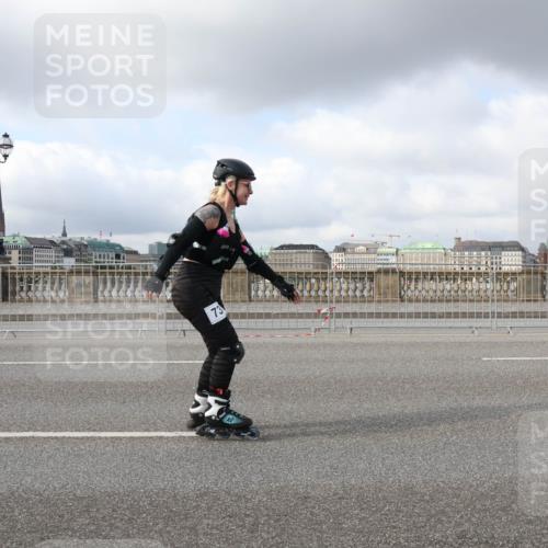 29.06.2025 - hella hamburg halbmarathon Lena Gebhardt http://msf.ph/oto/8263618 29.06.2025 09:03:59 Lombardsbrücke  meine-sportfotos.de