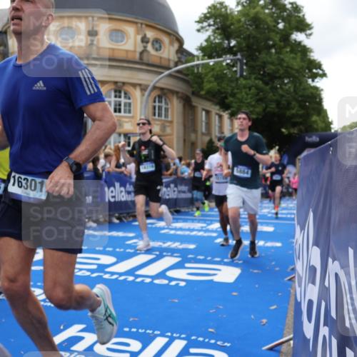 29.06.2025 - hella hamburg halbmarathon Strokosch-Dieckow http://msf.ph/oto/8263760 29.06.2025 10:44:16 Ziel 1220, 1413, 1415, 1902, 4999, 5231, 5275, 5884, 7005, 7191, 8722, 9444, 12159, 12528, 14686, 14687, 15225, 15280, 16301, 16316, 16547, 16803, 16893, 17748, 18691 meine-sportfotos.de