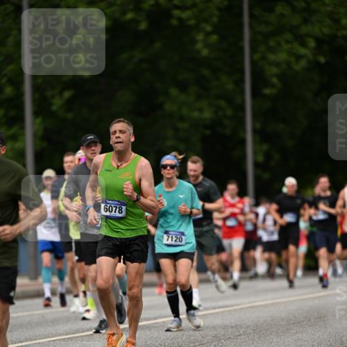 29.06.2025 - hella hamburg halbmarathon Dr. Thomas Lammeyer http://msf.ph/oto/8263864 29.06.2025 10:35:25 Kennedybrücke 1097, 1547, 1844, 1979, 2414, 2754, 2755, 2914, 3281, 3396, 3424, 3443, 3571, 3681, 4817, 5165, 5437, 5943, 5965, 6057, 6078, 6160, 6195, 6546, 6573, 6616, 6640, 6787, 7120, 7604, 7772, 8050, 8806, 8812, 8941, 9183, 10148, 10240, 10586, 11178 meine-sportfotos.de