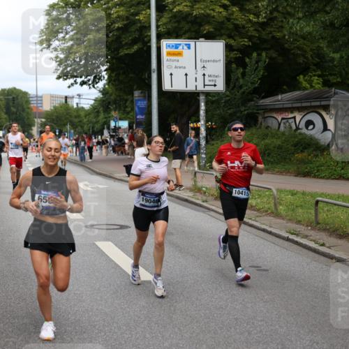 29.06.2025 - hella hamburg halbmarathon Yannick Fuchs http://msf.ph/oto/8263874 29.06.2025 10:36:33 20KM 1169, 1209, 1256, 1441, 1512, 1763, 1903, 1962, 2675, 3523, 5682, 5690, 5987, 6593, 6639, 7092, 7105, 7116, 7363, 8694, 9365, 10415, 12098, 13196, 13483, 13709, 13725, 14275, 15521, 15623, 15654, 15846, 15935, 16281, 17159, 17182, 17637, 17926, 18772, 19046 meine-sportfotos.de