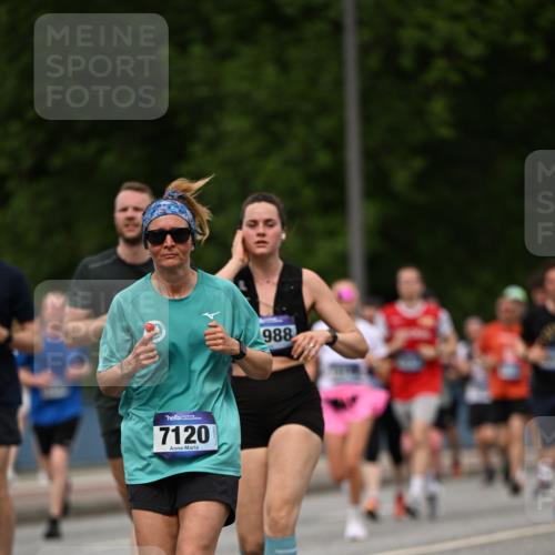 29.06.2025 - hella hamburg halbmarathon Dr. Thomas Lammeyer http://msf.ph/oto/8263976 29.06.2025 10:35:30 Kennedybrücke 1097, 1547, 1844, 1979, 2414, 2754, 2755, 2831, 2832, 2914, 3281, 3396, 3424, 3571, 3681, 4817, 4953, 5165, 5350, 5846, 5943, 5965, 6078, 6160, 6546, 6573, 6640, 7120, 7604, 7772, 8806, 8812, 8941, 9078, 9104, 9183, 9883, 10148, 10240, 10435, 10586, 11178 meine-sportfotos.de