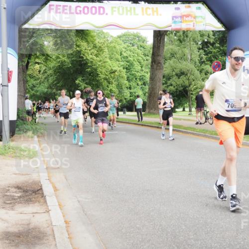29.06.2025 - hella hamburg halbmarathon MichiJ http://msf.ph/oto/8264041 29.06.2025 10:30:16 Zwischen KM18-KM19 1441, 1570, 1700, 4823, 5987, 6550, 7035, 7092, 7432, 10415, 11417, 13725, 13876, 15247, 15351, 18772, 19046 meine-sportfotos.de