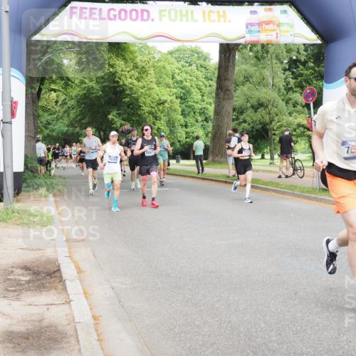 29.06.2025 - hella hamburg halbmarathon MichiJ http://msf.ph/oto/8264054 29.06.2025 10:30:16 Zwischen KM18-KM19 1441, 1570, 1700, 4823, 5987, 6550, 7035, 7092, 7432, 10415, 11417, 13725, 13876, 15247, 15351, 18772, 19046 meine-sportfotos.de
