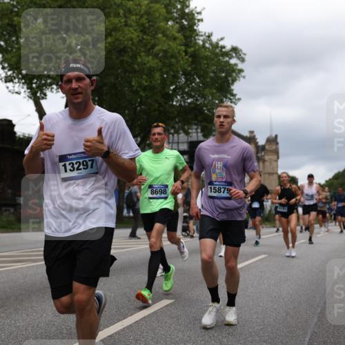 29.06.2025 - hella hamburg halbmarathon Yannick Fuchs http://msf.ph/oto/8264119 29.06.2025 10:48:44 20KM 1125, 1327, 1496, 1506, 1628, 2119, 2474, 2561, 2771, 2884, 2955, 3041, 3177, 3652, 3791, 3794, 3861, 3945, 4029, 4189, 4231, 4903, 4938, 5319, 6082, 6084, 6433, 6443, 6587, 6723, 8449, 8487, 8514, 8698, 8772, 8973, 9060, 9227, 10191, 10192, 10263, 10368, 10376, 11184, 11333, 11499, 11747, 11797, 11799, 11976, 12186, 12526, 12961, 13297, 13988, 14036, 14175, 14592, 14638, 14660, 14834, 14948, 15389, 15408, 15524, 15879, 16047, 17842, 18380 meine-sportfotos.de