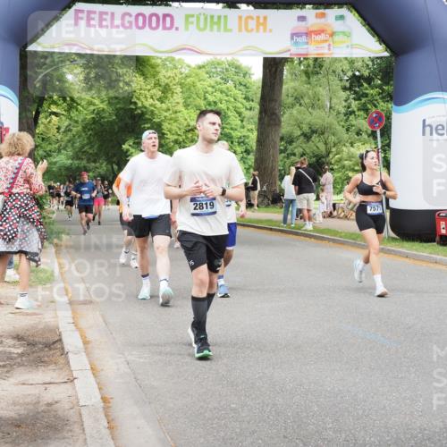 29.06.2025 - hella hamburg halbmarathon MichiJ http://msf.ph/oto/8264308 29.06.2025 10:54:16 Zwischen KM18-KM19 2628, 2819, 4293, 5605, 7571, 8398, 8999, 10196, 10834, 14340, 15834, 15922, 15993, 17787 meine-sportfotos.de