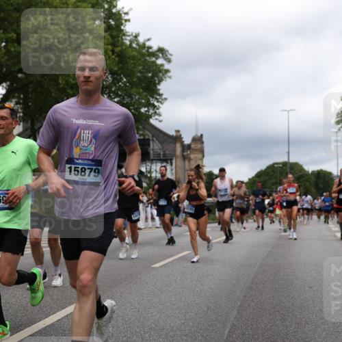 29.06.2025 - hella hamburg halbmarathon Yannick Fuchs http://msf.ph/oto/8264390 29.06.2025 10:48:45 20KM 1125, 1327, 1496, 1506, 1628, 2119, 2474, 2561, 2771, 2884, 2955, 3041, 3177, 3652, 3791, 3794, 3861, 3945, 4029, 4189, 4231, 4903, 4938, 5319, 6082, 6084, 6433, 6443, 6587, 6723, 6938, 8449, 8487, 8514, 8698, 8772, 8973, 9227, 10191, 10192, 10263, 10368, 10376, 11184, 11333, 11499, 11747, 11797, 11799, 11976, 12186, 12526, 12961, 13297, 13988, 14036, 14175, 14592, 14638, 14660, 14834, 14948, 15389, 15408, 15879, 16047, 16327, 17842, 18380 meine-sportfotos.de