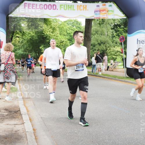 29.06.2025 - hella hamburg halbmarathon MichiJ http://msf.ph/oto/8264466 29.06.2025 10:54:17 Zwischen KM18-KM19 2819, 4220, 4293, 7571, 8398, 8999, 10196, 10834, 14340, 15834, 15922, 15993, 17787 meine-sportfotos.de