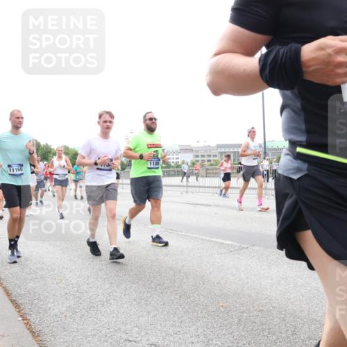 29.06.2025 - hella hamburg halbmarathon Lena Gebhardt http://msf.ph/oto/8264472 29.06.2025 10:46:09 Lombardsbrücke 1004, 1100, 1104, 1421, 1426, 1429, 1465, 1532, 1555, 1854, 1867, 1868, 1983, 2398, 2423, 2500, 2522, 2773, 2813, 2917, 2951, 2954, 2965, 3410, 4104, 4119, 4223, 4317, 4388, 4448, 4572, 5044, 5635, 5697, 5703, 5769, 5770, 5854, 5892, 6068, 6133, 6333, 6392, 6623, 7268, 7356, 7364, 7368, 7374, 7605, 7894, 7960, 7983, 8047, 8700, 9120, 9121, 9129, 9337, 9426, 9445, 10153, 10327, 10329, 10367, 10511, 11358, 11361, 11876, 11910, 12298, 12333, 12507, 12522 meine-sportfotos.de