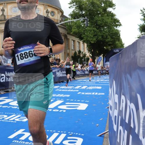 29.06.2025 - hella hamburg halbmarathon Strokosch-Dieckow http://msf.ph/oto/8264510 29.06.2025 10:44:42 Ziel 1782, 1941, 2970, 3004, 3098, 3785, 4270, 4915, 4991, 6490, 7056, 7167, 7325, 10669, 12711, 14351, 14798, 14816, 15185, 15233, 16224, 16834, 17251, 18107, 18437, 18464, 18560, 18868, 19206, 19207, 19210 meine-sportfotos.de