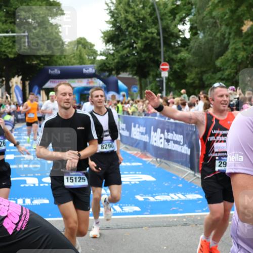 29.06.2025 - hella hamburg halbmarathon Zöllner http://msf.ph/oto/8264534 29.06.2025 10:58:19 Ziel 1595, 4426, 4592, 4708, 6104, 6147, 8290, 9230, 11645, 14631, 18068 meine-sportfotos.de