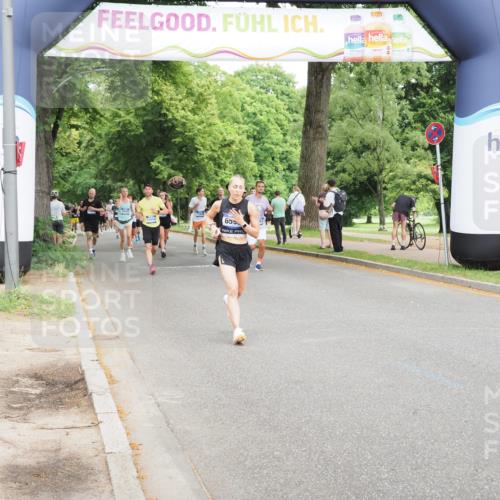 29.06.2025 - hella hamburg halbmarathon MichiJ http://msf.ph/oto/8264601 29.06.2025 10:30:24 Zwischen KM18-KM19 1209, 1256, 1763, 5987, 6593, 9365, 13196, 13714, 14346, 14484, 15351, 17882 meine-sportfotos.de