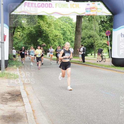 29.06.2025 - hella hamburg halbmarathon MichiJ http://msf.ph/oto/8264677 29.06.2025 10:30:24 Zwischen KM18-KM19 1209, 1256, 1763, 5987, 6593, 9365, 13196, 13714, 14346, 14484, 15351, 17882 meine-sportfotos.de