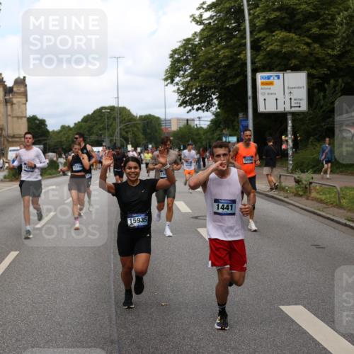 29.06.2025 - hella hamburg halbmarathon Yannick Fuchs http://msf.ph/oto/8264683 29.06.2025 10:36:38 20KM 1169, 1209, 1256, 1312, 1441, 1512, 1903, 1962, 3523, 4823, 5682, 5690, 6593, 6639, 6721, 6770, 7105, 7116, 7363, 7693, 8694, 9365, 10415, 12098, 13196, 13483, 13709, 13725, 14275, 14811, 15521, 15623, 15654, 15846, 15935, 16281, 16507, 17016, 17363, 17637, 17926, 18330, 19046 meine-sportfotos.de
