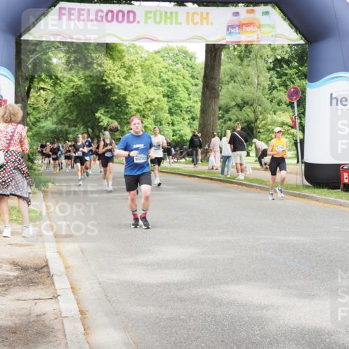 29.06.2025 - hella hamburg halbmarathon MichiJ http://msf.ph/oto/8264709 29.06.2025 10:54:22 Zwischen KM18-KM19 2819, 3488, 4220, 6196, 7571, 14203, 14340, 16723 meine-sportfotos.de