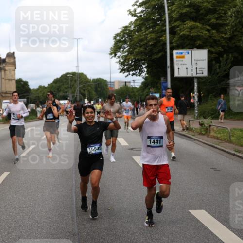 29.06.2025 - hella hamburg halbmarathon Yannick Fuchs http://msf.ph/oto/8264765 29.06.2025 10:36:38 20KM 1169, 1209, 1256, 1312, 1441, 1512, 1903, 1962, 3523, 4823, 5682, 5690, 6593, 6639, 6721, 6770, 7105, 7116, 7363, 7693, 8694, 9365, 10415, 12098, 13196, 13483, 13709, 13725, 14275, 14811, 15521, 15623, 15654, 15846, 15935, 16281, 16507, 17016, 17363, 17637, 17926, 18330, 19046 meine-sportfotos.de