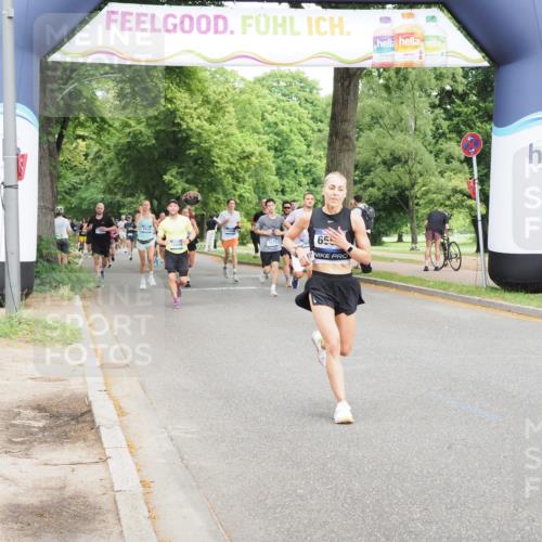 29.06.2025 - hella hamburg halbmarathon MichiJ http://msf.ph/oto/8264775 29.06.2025 10:30:25 Zwischen KM18-KM19 1209, 1256, 1763, 6593, 7693, 9365, 13196, 13714, 14346, 14484, 15654, 17882 meine-sportfotos.de