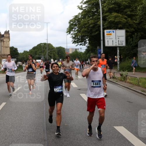 29.06.2025 - hella hamburg halbmarathon Yannick Fuchs http://msf.ph/oto/8264783 29.06.2025 10:36:38 20KM 1169, 1209, 1256, 1312, 1441, 1512, 1903, 1962, 3523, 4823, 5682, 5690, 6593, 6639, 6721, 6770, 7105, 7116, 7363, 7693, 8694, 9365, 10415, 12098, 13196, 13483, 13709, 13725, 14275, 14811, 15521, 15623, 15654, 15846, 15935, 16281, 16507, 17016, 17363, 17637, 17926, 18330, 19046 meine-sportfotos.de