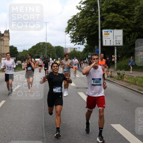29.06.2025 - hella hamburg halbmarathon Yannick Fuchs http://msf.ph/oto/8264806 29.06.2025 10:36:38 20KM 1169, 1209, 1256, 1312, 1441, 1512, 1903, 1962, 3523, 4823, 5682, 5690, 6593, 6639, 6721, 6770, 7105, 7116, 7363, 7693, 8694, 9365, 10415, 12098, 13196, 13483, 13709, 13725, 14275, 14811, 15521, 15623, 15654, 15846, 15935, 16281, 16507, 17016, 17363, 17637, 17926, 18330, 19046 meine-sportfotos.de