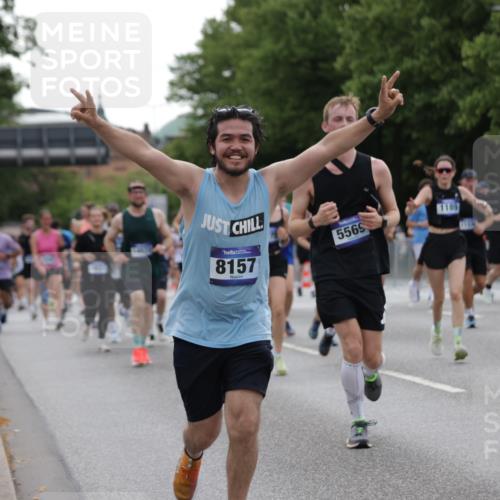 29.06.2025 - hella hamburg halbmarathon Jannik Wohlers http://msf.ph/oto/8264811 29.06.2025 10:33:17 Lombardsbrücke 1189, 1275, 1896, 2342, 2776, 3170, 3560, 4361, 4433, 4449, 4696, 4942, 5075, 5096, 5141, 5557, 5566, 5569, 5821, 5822, 5887, 6109, 6515, 6516, 6854, 6956, 6999, 7653, 8021, 8157, 8282, 8891, 9234, 9258, 9438, 9799, 9995, 10561, 11237, 11338, 11453, 11546, 11676, 11811, 11827, 11928, 12237, 12238, 12652, 12835, 12855, 13375, 13535, 13601, 13741, 13853, 14032, 14098, 14451, 15044, 15072, 15367 meine-sportfotos.de
