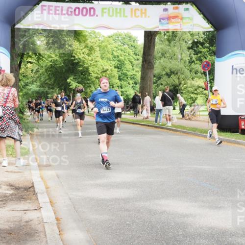 29.06.2025 - hella hamburg halbmarathon MichiJ http://msf.ph/oto/8264872 29.06.2025 10:54:22 Zwischen KM18-KM19 2819, 3488, 4220, 6196, 7571, 14203, 14340, 16723 meine-sportfotos.de