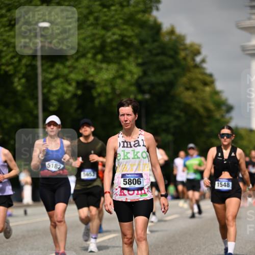 29.06.2025 - hella hamburg halbmarathon Dr. Thomas Lammeyer http://msf.ph/oto/8264926 29.06.2025 10:14:44 Kennedybrücke 1186, 1548, 1781, 2868, 4287, 5182, 5653, 5806, 8171, 8561, 8685, 9150, 9829, 10196, 11149 meine-sportfotos.de