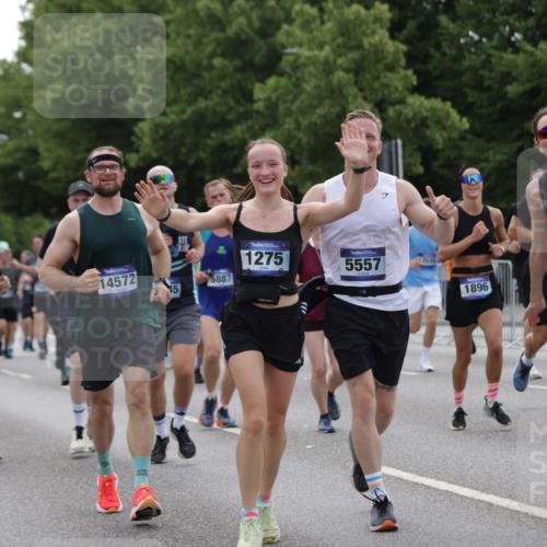 29.06.2025 - hella hamburg halbmarathon Jannik Wohlers http://msf.ph/oto/8264990 29.06.2025 10:33:20 Lombardsbrücke 1189, 1275, 1896, 2342, 2776, 3170, 3264, 3560, 4361, 4433, 4449, 4696, 4942, 5075, 5096, 5141, 5557, 5566, 5569, 5821, 5822, 5887, 6109, 6515, 6516, 6854, 6956, 6999, 7027, 7565, 7653, 8021, 8157, 8202, 8282, 8375, 8377, 8383, 8401, 9094, 9234, 9438, 9799, 9875, 9995, 10007, 10071, 10561, 11111, 11237, 11338, 11453, 11546, 11676, 11811, 11827, 11928, 12237, 12238, 12562, 12652, 12835, 12855, 13375, 13535, 13601, 13741, 13853, 14032, 14098, 14451, 15044, 15072 meine-sportfotos.de