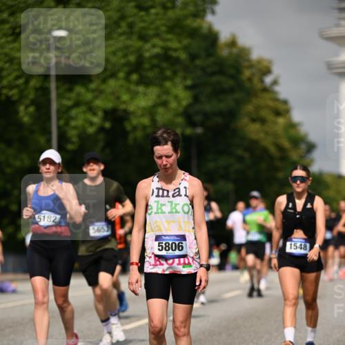 29.06.2025 - hella hamburg halbmarathon Dr. Thomas Lammeyer http://msf.ph/oto/8265018 29.06.2025 10:14:45 Kennedybrücke 1186, 1548, 1781, 2868, 4287, 5182, 5653, 5806, 8171, 8561, 9150, 9829, 10196, 11149 meine-sportfotos.de