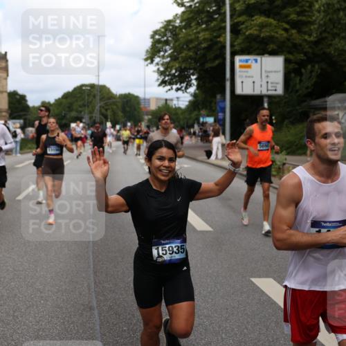 29.06.2025 - hella hamburg halbmarathon Yannick Fuchs http://msf.ph/oto/8265035 29.06.2025 10:36:39 20KM 1169, 1209, 1256, 1312, 1441, 1512, 1903, 1962, 3523, 4823, 5682, 5690, 6639, 6721, 6770, 7105, 7116, 7363, 7693, 8694, 9365, 10415, 12098, 13196, 13483, 13709, 13725, 14275, 14811, 15270, 15623, 15654, 15846, 15935, 16281, 16507, 16626, 17016, 17363, 17637, 17926, 18330, 19046 meine-sportfotos.de