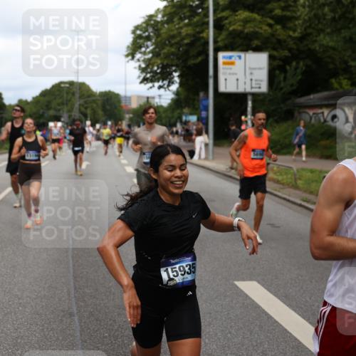 29.06.2025 - hella hamburg halbmarathon Yannick Fuchs http://msf.ph/oto/8265101 29.06.2025 10:36:39 20KM 1169, 1209, 1256, 1312, 1441, 1512, 1903, 1962, 3523, 4823, 5682, 5690, 6639, 6721, 6770, 7105, 7116, 7363, 7693, 8694, 9365, 10415, 12098, 13196, 13483, 13709, 13725, 14275, 14811, 15270, 15623, 15654, 15846, 15935, 16281, 16507, 16626, 17016, 17363, 17637, 17926, 18330, 19046 meine-sportfotos.de