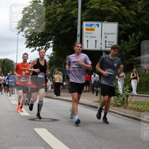 29.06.2025 - hella hamburg halbmarathon Yannick Fuchs http://msf.ph/oto/8265191 29.06.2025 10:48:46 20KM 1125, 1327, 1496, 1506, 1628, 2119, 2474, 2561, 2771, 2884, 2955, 3041, 3177, 3652, 3791, 3794, 3861, 3945, 4029, 4189, 4231, 4903, 4938, 5319, 6082, 6084, 6433, 6443, 6587, 6723, 6938, 8449, 8487, 8514, 8698, 8973, 9227, 10191, 10192, 10263, 10368, 10376, 11184, 11333, 11499, 11747, 11797, 11799, 11976, 12186, 12526, 12961, 13267, 13297, 13988, 14036, 14175, 14592, 14638, 14660, 14834, 14948, 15389, 15408, 15879, 16047, 16327, 17842, 18380 meine-sportfotos.de