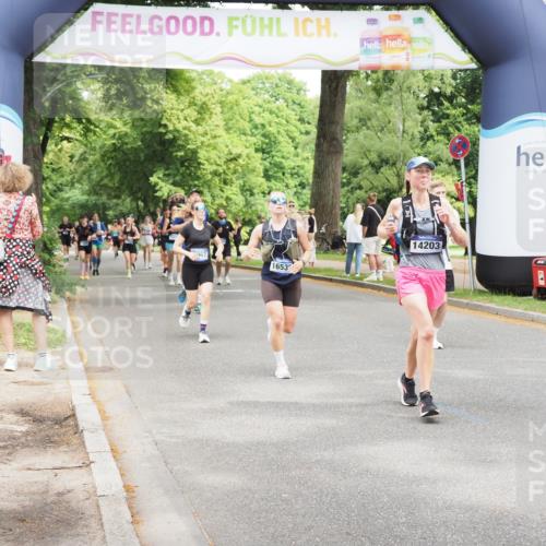29.06.2025 - hella hamburg halbmarathon MichiJ http://msf.ph/oto/8265243 29.06.2025 10:54:25 Zwischen KM18-KM19 3488, 4220, 6196, 14203, 16539, 16723 meine-sportfotos.de