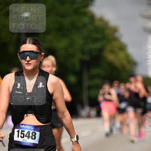 29.06.2025 - hella hamburg halbmarathon Dr. Thomas Lammeyer http://msf.ph/oto/8265260 29.06.2025 10:14:51 Kennedybrücke 1548, 1781, 2868, 4287, 5182, 5440, 5653, 5806, 8171, 8561, 8807, 9829, 10196, 11149 meine-sportfotos.de