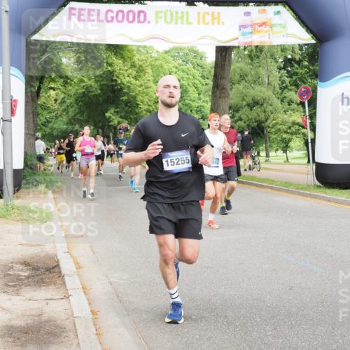 29.06.2025 - hella hamburg halbmarathon MichiJ http://msf.ph/oto/8265302 29.06.2025 10:30:30 Zwischen KM18-KM19 1675, 6593, 6639, 7105, 7693, 12588, 14346, 14811, 15255, 15654, 15846, 16507, 17637 meine-sportfotos.de