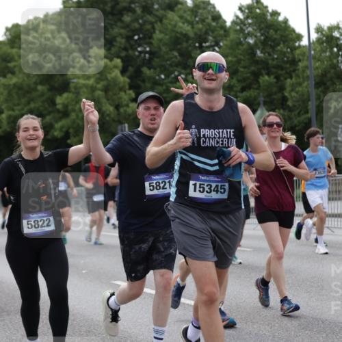 29.06.2025 - hella hamburg halbmarathon Jannik Wohlers http://msf.ph/oto/8265312 29.06.2025 10:33:23 Lombardsbrücke 1189, 1275, 1417, 1896, 2342, 2482, 3170, 3264, 3340, 3345, 3560, 4361, 4433, 4449, 4479, 4696, 4942, 5075, 5096, 5141, 5557, 5566, 5569, 5691, 5821, 5822, 5887, 6109, 6364, 6515, 6516, 6854, 6956, 7027, 7565, 7653, 8021, 8157, 8202, 8282, 8375, 8377, 8383, 8401, 9094, 9234, 9438, 9799, 9875, 9995, 10007, 10071, 10561, 11092, 11111, 11237, 11338, 11453, 11546, 11676, 11827, 11928, 12237, 12238, 12562, 12652, 12835, 12855, 13535, 13601, 13741, 13853, 13934, 14032, 14098 meine-sportfotos.de