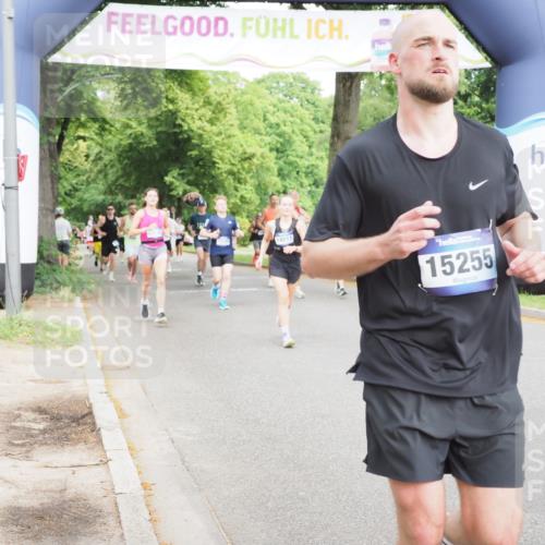 29.06.2025 - hella hamburg halbmarathon MichiJ http://msf.ph/oto/8265407 29.06.2025 10:30:31 Zwischen KM18-KM19 1675, 6593, 6639, 7105, 7693, 12588, 14811, 15255, 15328, 15654, 15846, 16507, 17032, 17637 meine-sportfotos.de